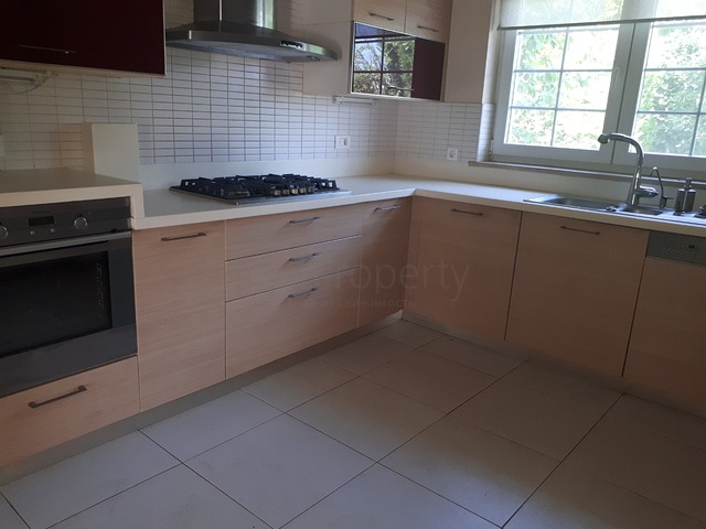 فيلا مستقلة في منطقة سارير / اسطنبول الاوربية 