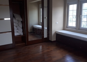 فيلا مستقلة في منطقة سارير / اسطنبول الاوربية 