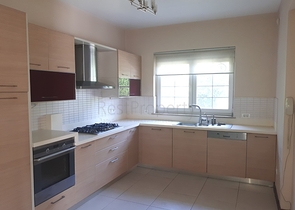 فيلا مستقلة في منطقة سارير / اسطنبول الاوربية 