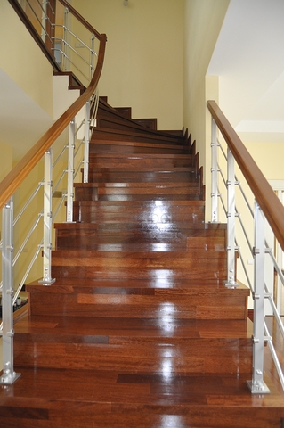 فيلا فاخرة في بيوك تشكمجه / اسطنبول 