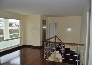 فيلا فاخرة في بيوك تشكمجه / اسطنبول 