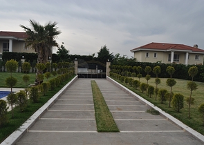 فيلا فاخرة في بيوك تشكمجه / اسطنبول 