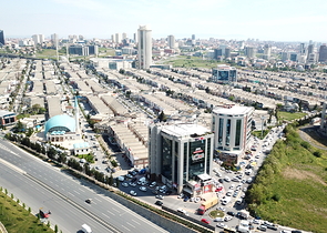 للمستثمرين - مبنى تجاري للبيع في منطقة حيوية في اسطنبول الاوربية 