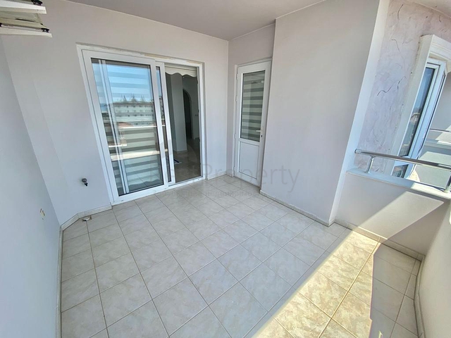 شقق واسعة في الانيا - تصميم 3 غرف وصالة -في منطقة اوبا / الانيا 