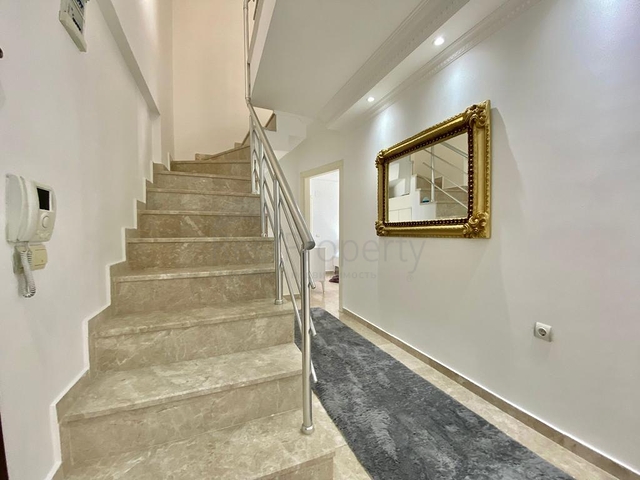 شقق واسعة في الانيا - تصميم 3 غرف وصالة -في منطقة اوبا / الانيا 