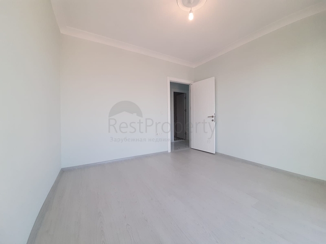 اطلالة بحيرة - شقة عائلية 3 غرف وصالة - منطقة كوتشوك تشكمجه / اسطنبول الاوربية 