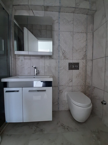 اطلالة بحيرة - شقة عائلية 3 غرف وصالة - منطقة كوتشوك تشكمجه / اسطنبول الاوربية 