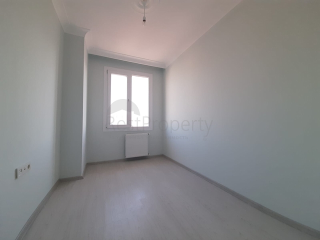 اطلالة بحيرة - شقة عائلية 3 غرف وصالة - منطقة كوتشوك تشكمجه / اسطنبول الاوربية 