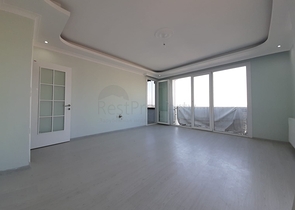 اطلالة بحيرة - شقة عائلية 3 غرف وصالة - منطقة كوتشوك تشكمجه / اسطنبول الاوربية 