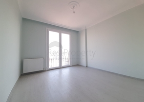 اطلالة بحيرة - شقة عائلية 3 غرف وصالة - منطقة كوتشوك تشكمجه / اسطنبول الاوربية 