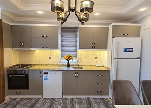 عقارات في جكجلي - 2 غرفة وصالة -ضمن مجمع فاخر . 