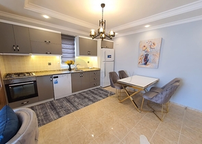 عقارات في جكجلي - 2 غرفة وصالة -ضمن مجمع فاخر . 