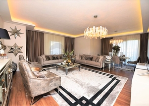 شقة فاخرة باطلالة بحرية ضمن مركز مدينة الانيا 