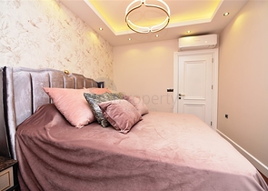 شقة فاخرة باطلالة بحرية ضمن مركز مدينة الانيا 