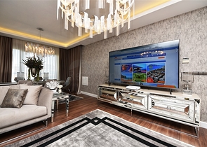 شقة فاخرة باطلالة بحرية ضمن مركز مدينة الانيا 