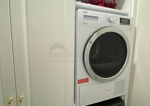 شقة فاخرة باطلالة بحرية ضمن مركز مدينة الانيا 