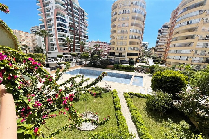 شقق للبيع في الانيا - تصميم انيقة 2 غرفة وصالة -قريبة من البحر -في مهموتلار / الانيا 