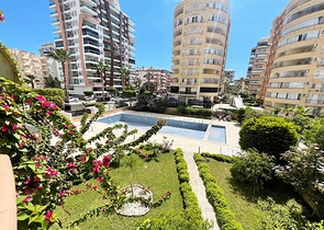 شقق للبيع في الانيا - تصميم انيقة 2 غرفة وصالة -قريبة من البحر -في مهموتلار / الانيا 