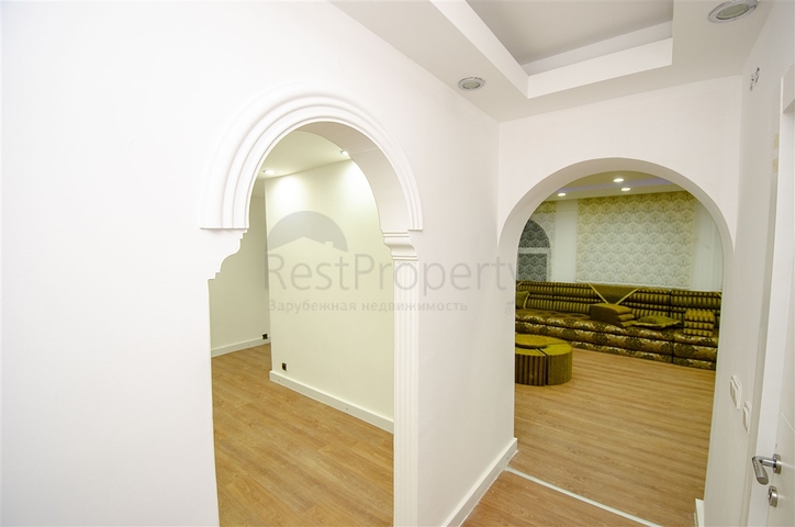 فيلا 5 + 3 مع حوض سباحة في تشاكريلار أنطاليا