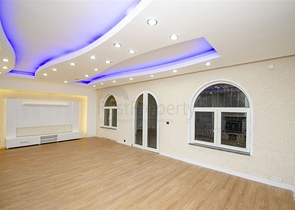 فيلا 5 + 3 مع حوض سباحة في تشاكريلار أنطاليا