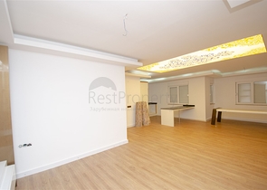 فيلا 5 + 3 مع حوض سباحة في تشاكريلار أنطاليا