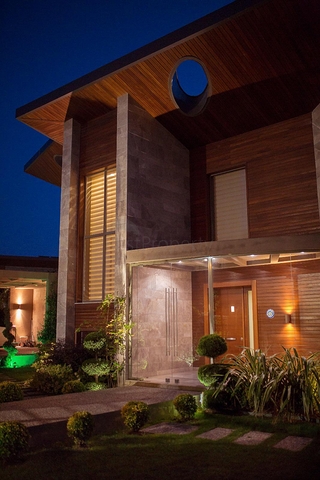 فيلا فاخرة حديثة - مسبح وحديقة مستقلة - اسطنبول 