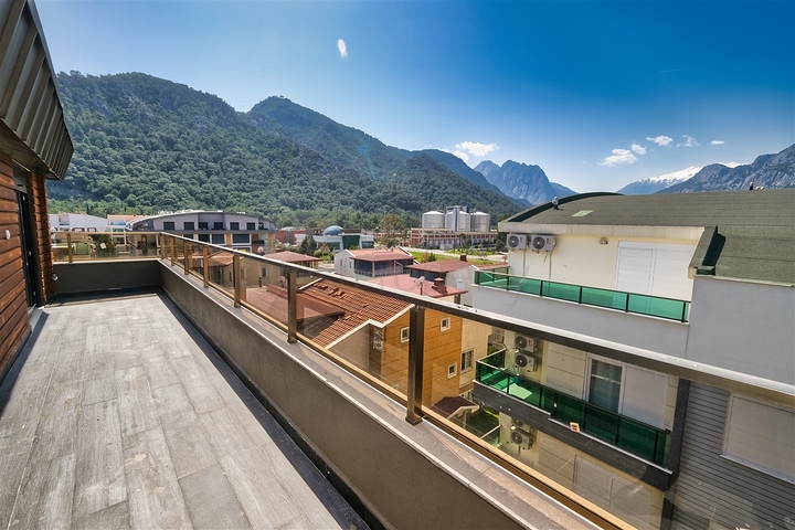 شقق 1+1 ، 2 + 1 تخطيط في ساريسو - أنطاليا ميكروديستريكت 