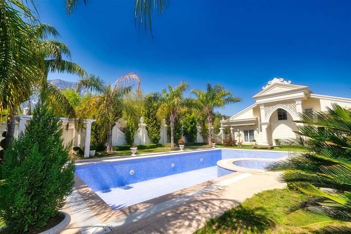 فلل فاخرة في منطقة كيمير أنطاليا 