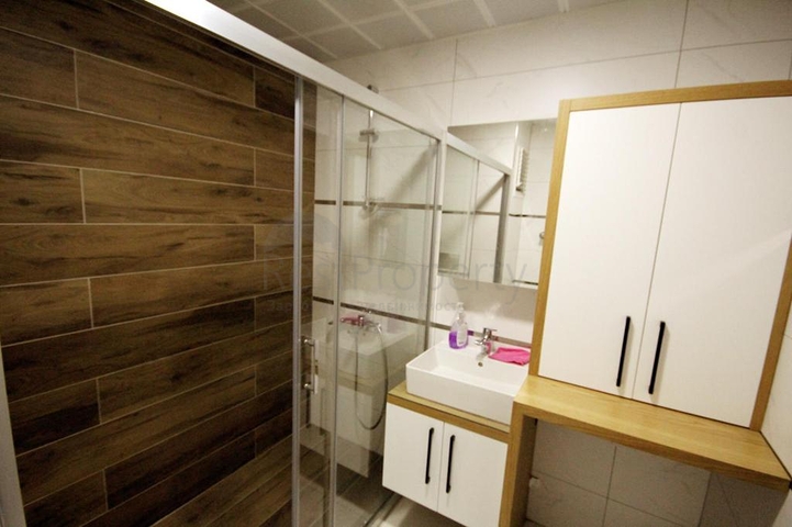 شقق 1+1 و 2+1 في حي البرسيمون-أنطاليا 