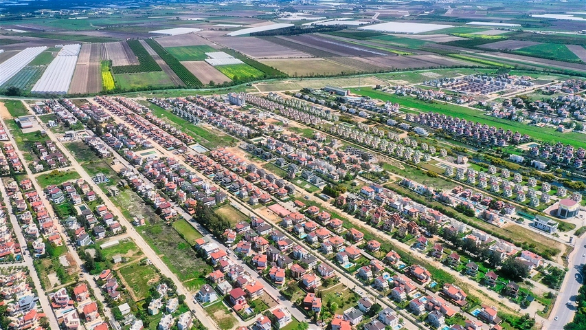 فيلا 5 + 1 في منطقة بيليك أنطاليا 