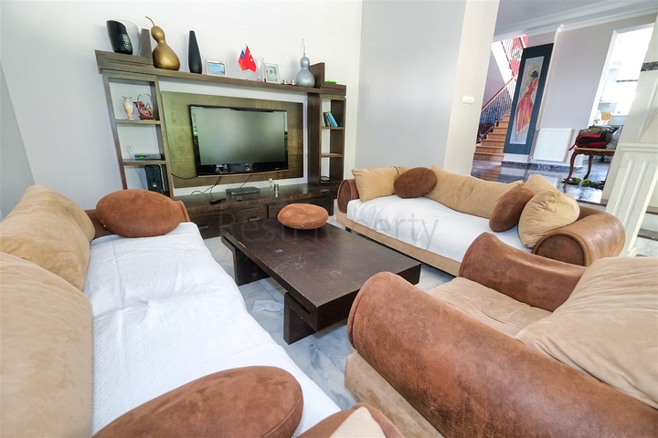 فيلا 4+2 في كيمير-منطقة أنطاليا 