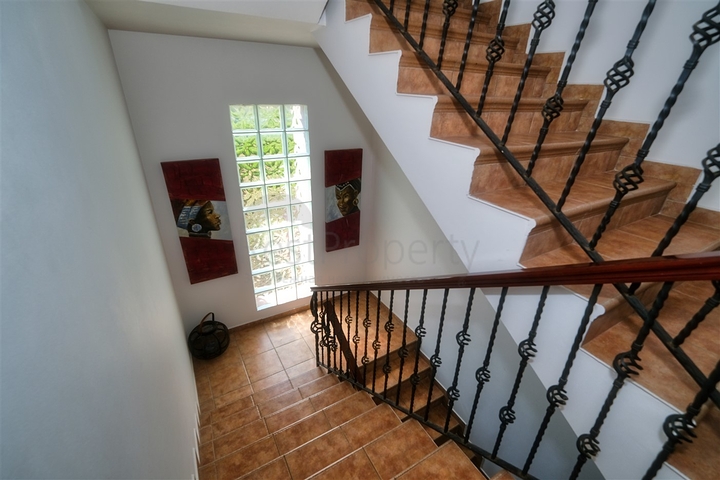 فيلا 4+2 في كيمير-منطقة أنطاليا 