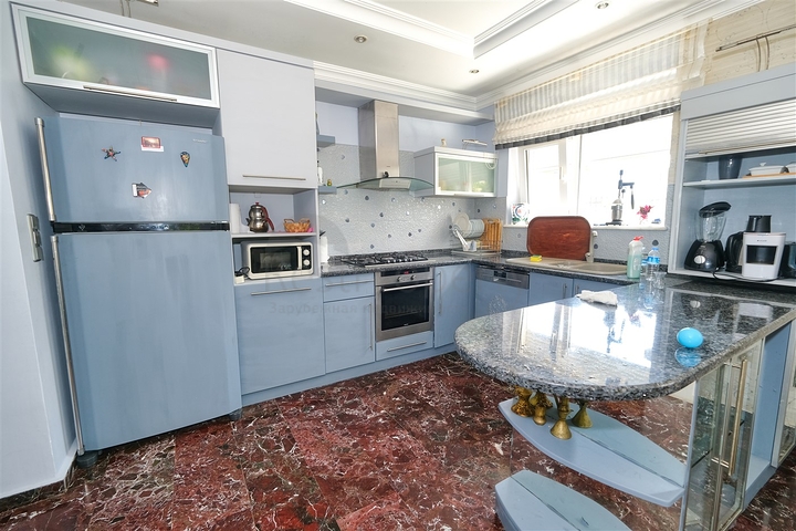 فيلا 4+2 في كيمير-منطقة أنطاليا 