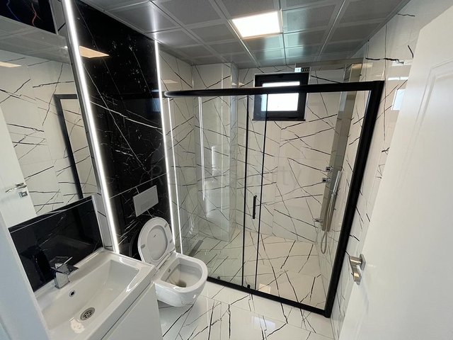 فيلا 4 + 1 في منطقة بيليك أنطاليا 