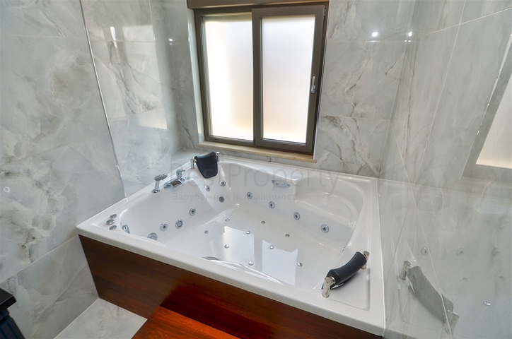 فيلا فاخرة جديدة 5+1 في دوشيمالتي-منطقة أنطاليا