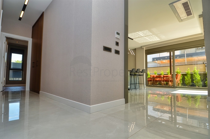 فيلا فاخرة جديدة 5+1 في دوشيمالتي-منطقة أنطاليا