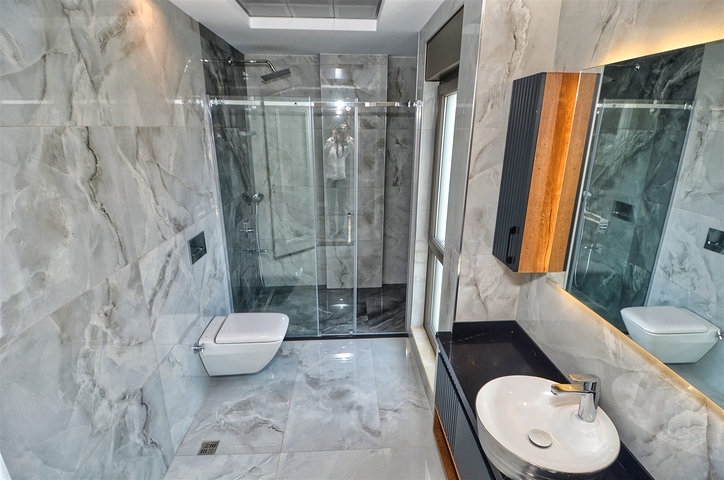 فيلا فاخرة جديدة 5+1 في دوشيمالتي-منطقة أنطاليا