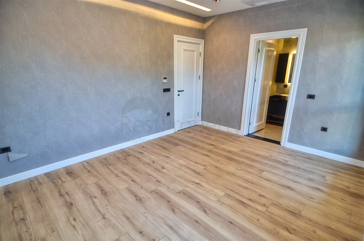 فيلا فاخرة جديدة 5+1 في دوشيمالتي-منطقة أنطاليا