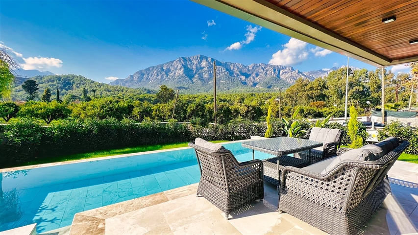 فلل 3+1 في منطقة كيمير - أنطاليا المرموقة 