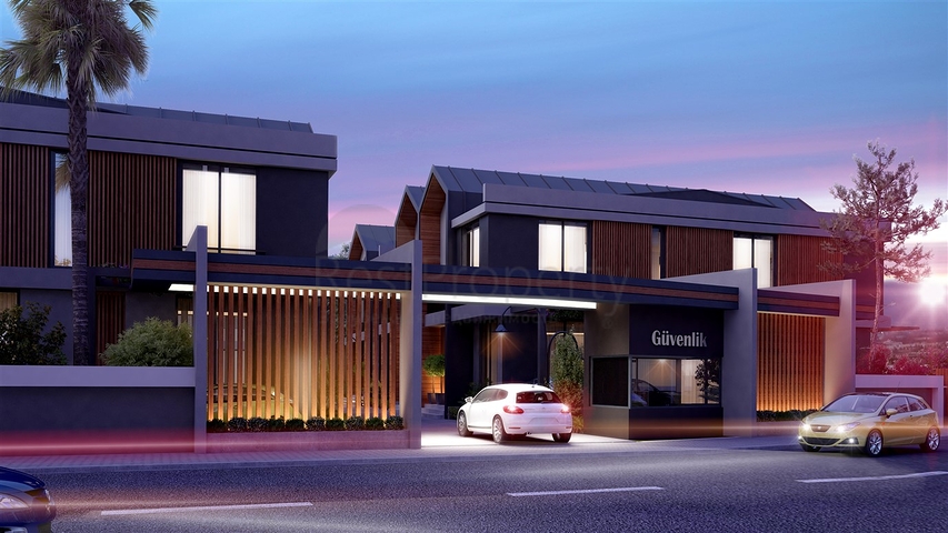 مجمع فلل 4 + 1 في منطقة ديشيميالتي-أنطاليا