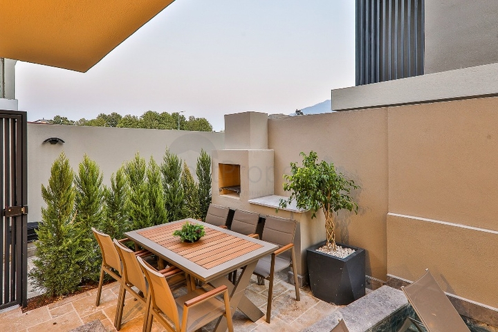 فيلا 3+1 في منطقة فتحية 