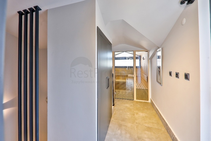 فيلا 3+1 في منطقة فتحية 