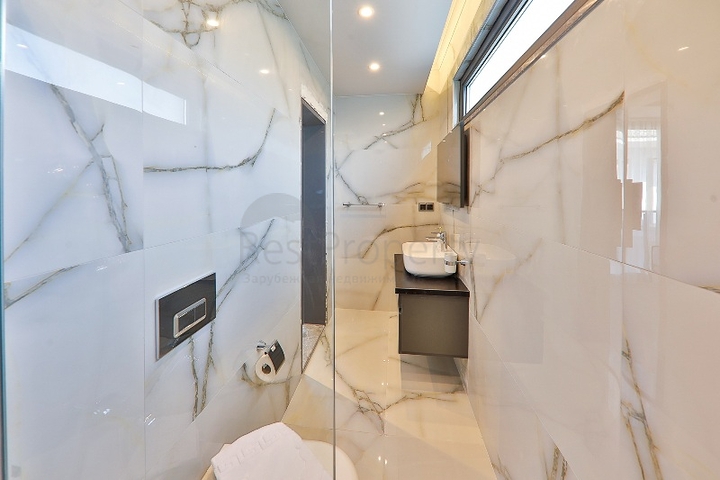 فيلا 3+1 في منطقة فتحية 