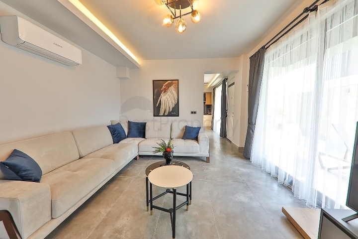 فيلا 3+1 في منطقة فتحية 