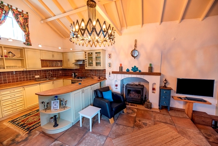 فيلا 3+1 في منطقة فتحية 