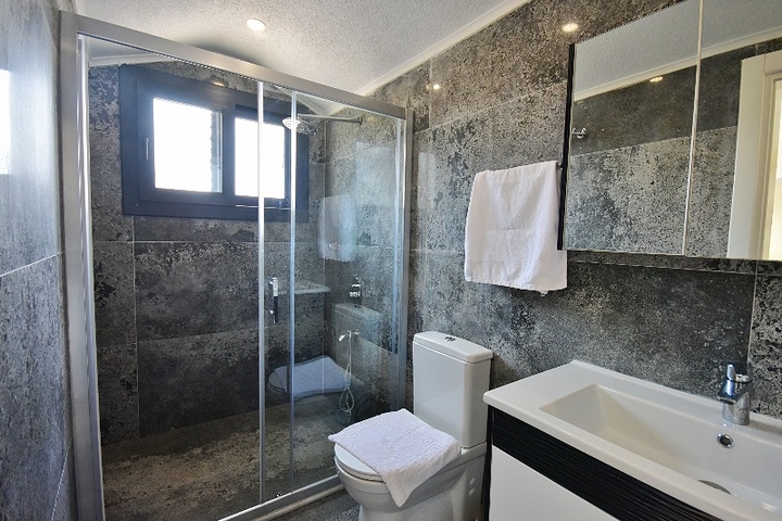 فيلا 4+1 في منطقة فتحية 