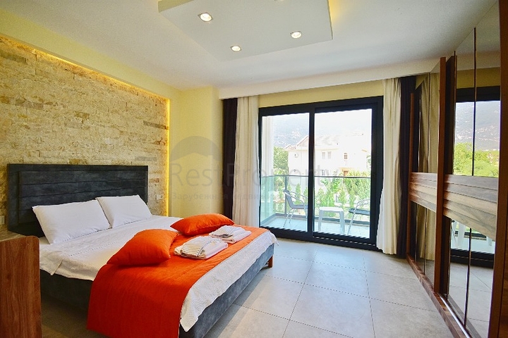 فيلا 4+1 في منطقة فتحية 