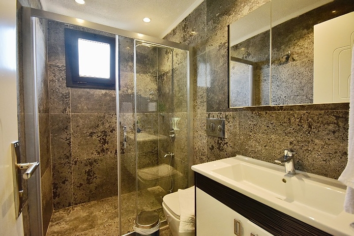 فيلا 4+1 في منطقة فتحية 