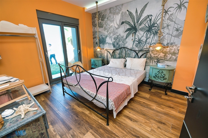 فيلا مريحة 4 + 1 في منطقة دوشيميالتي-أنطاليا 