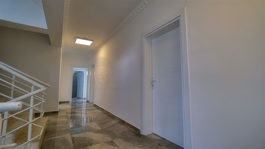 فندق في منطقة بيليك المرموقة للبيع